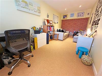Picture 9